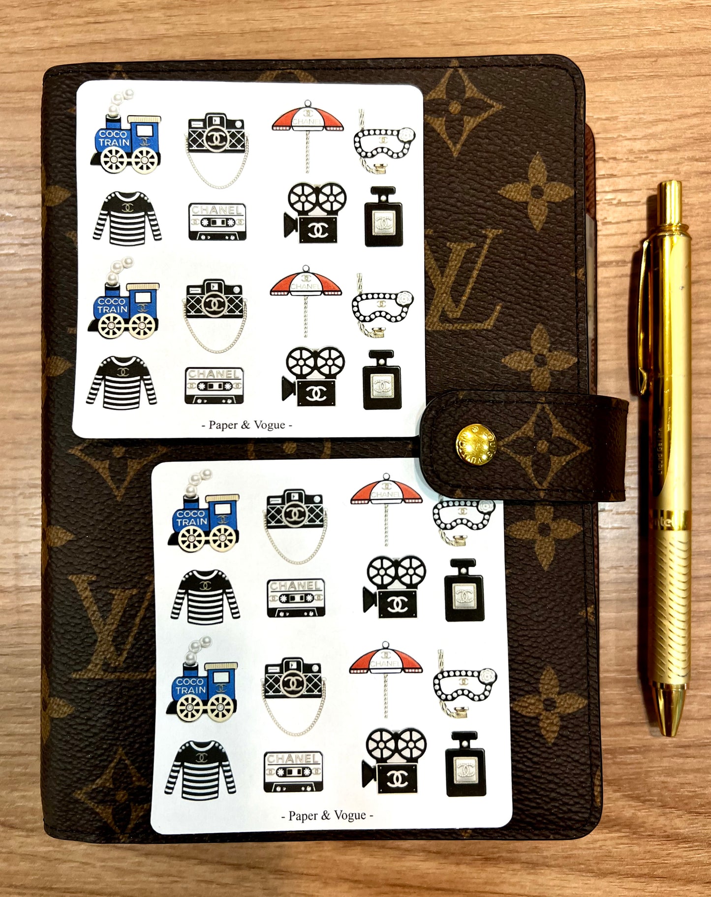 Coco & Holidays Set of 32 fashion stickers for your planner / agenda