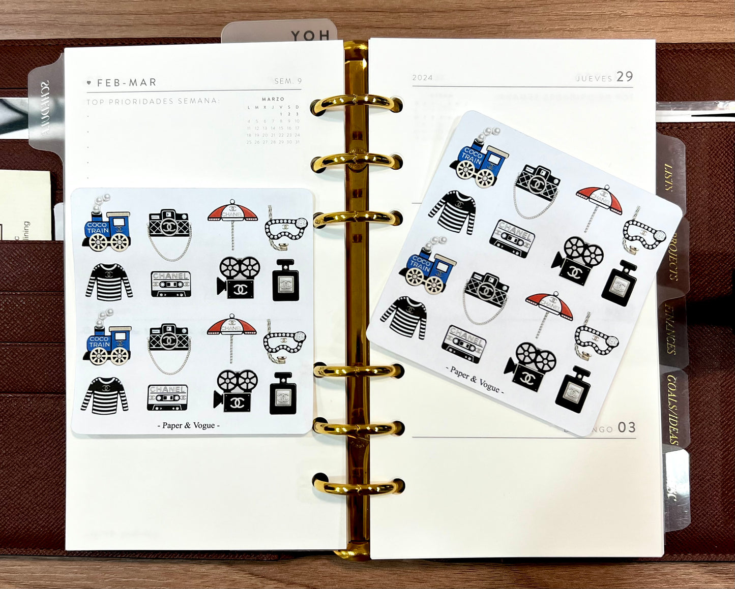 Coco & Holidays Set of 32 fashion stickers for your planner / agenda